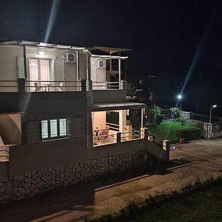 Villa Marina Tsoukaládhes المظهر الخارجي الصورة