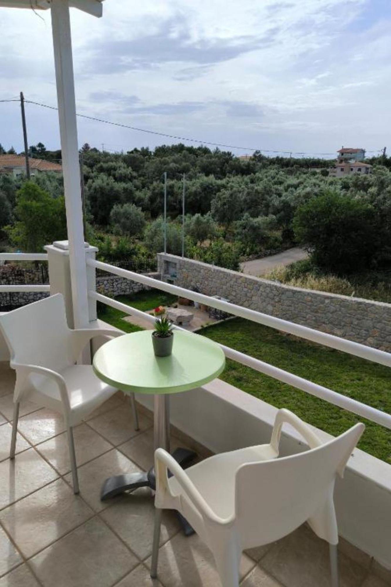 Villa Marina Tsoukaládhes المظهر الخارجي الصورة